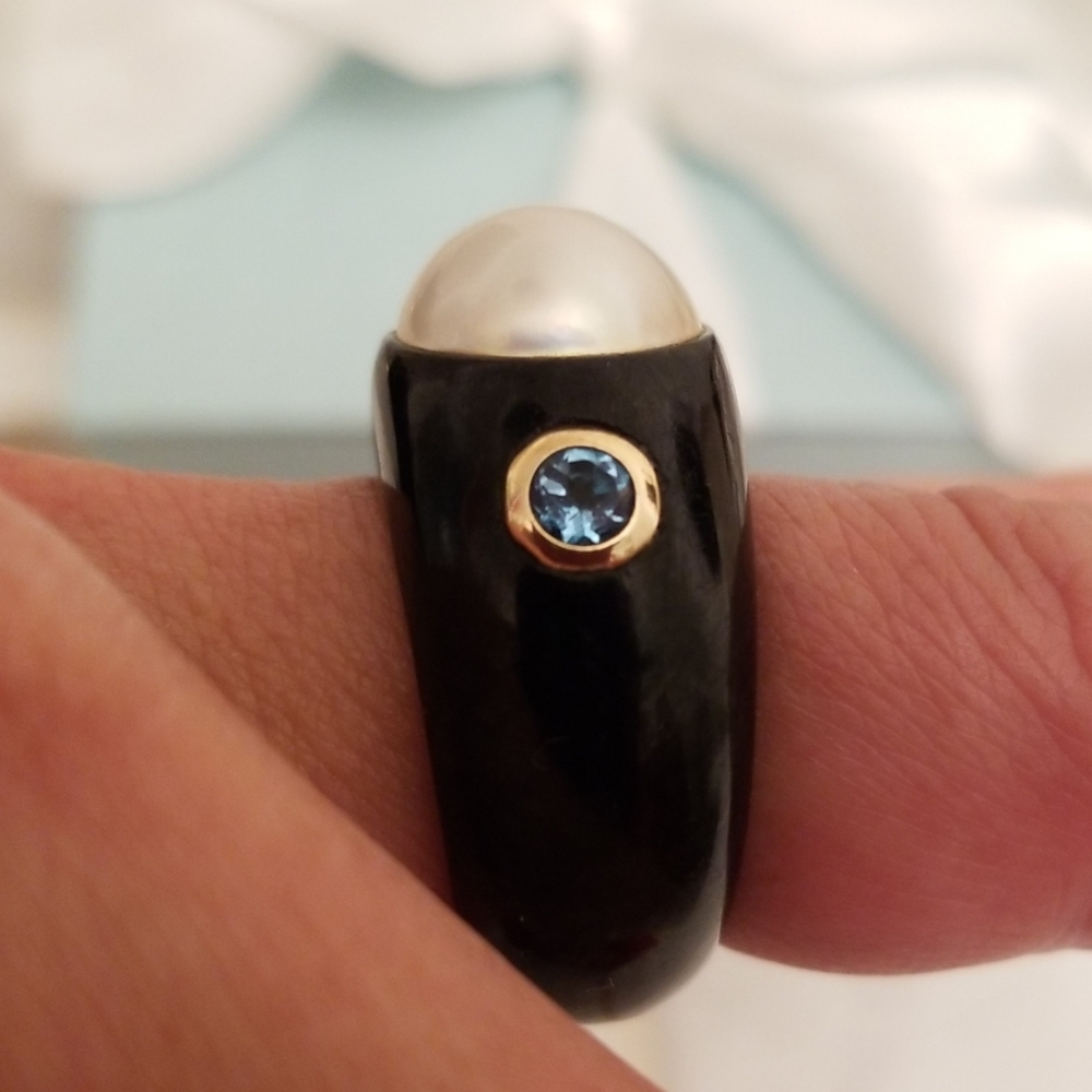 Ring - Picture 3 of 8